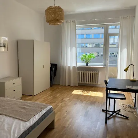 アパート Spacious 2-room With Balcony グディニャ